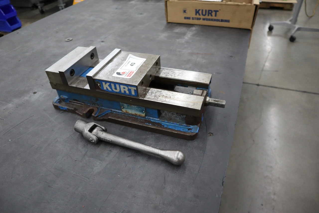 Used KURT WORKHOLDING SOLUTIONS D688 Vises Minnesota US | Machinesused.com #1505703
