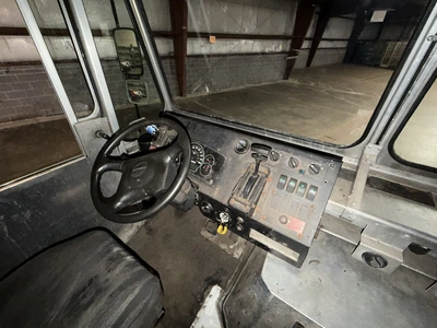 Used 2008 WORKHORSE ROUTE STAR BREAD TRUCK Vans Ohio US | Miedema Asset Management Group #1709473