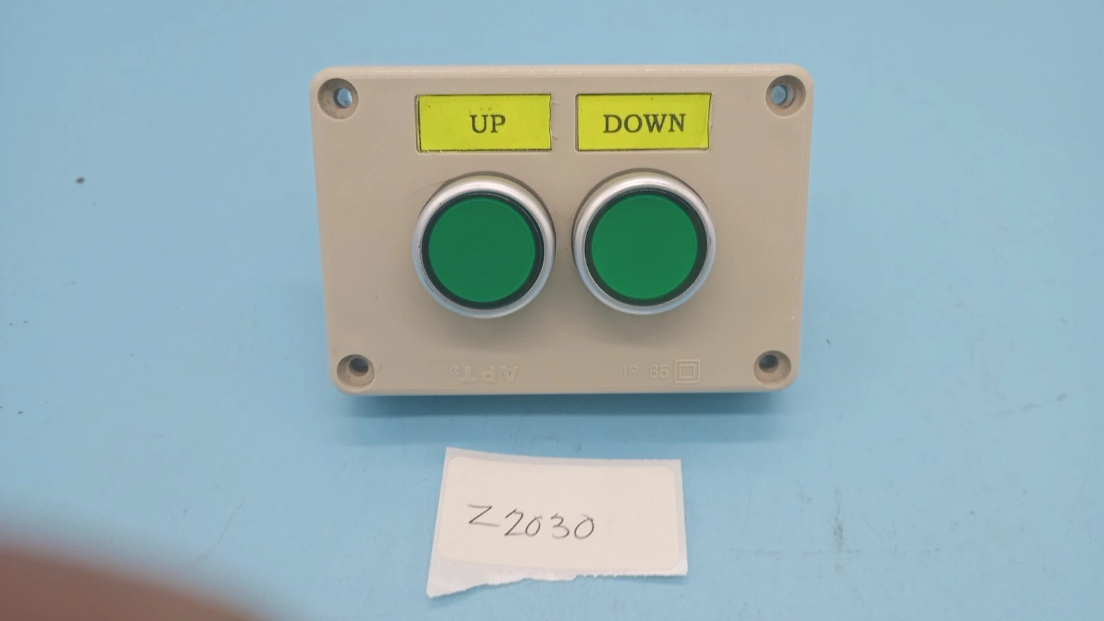 USED APT/SQUARE D LA39