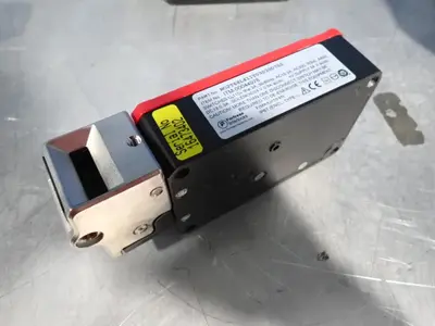 Used FORTRESS INTERLOCKS _UNKNOWN_ Relays & Switches Ohio US | HGR 24 #1406393