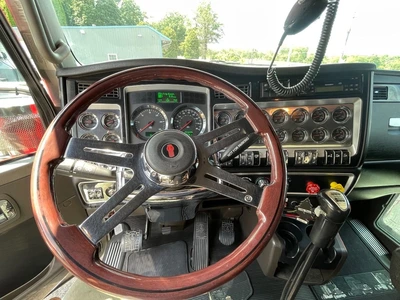 Used 2009 KENWORTH W900L HEAVY HAULER Conventional trucks Pennsylvania US | Proxy Equipment #1384962