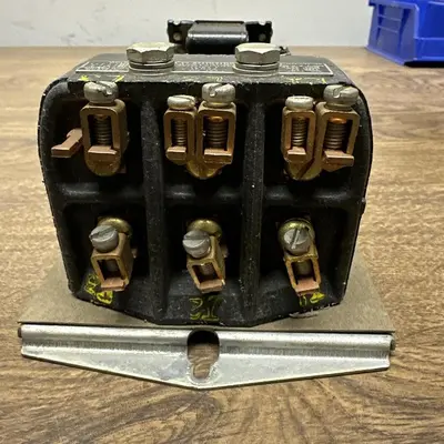 Used CLARK 77U31 Miscellaneous Equipment (Electrical & Power) | Surplus Asset Holdings #1191034