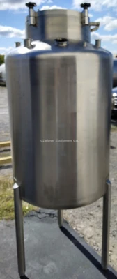 MUELLER 100 GALLON DOME TOP, DISH BOTTOM STAINLESS STEEL SINGLE SHELL TANK