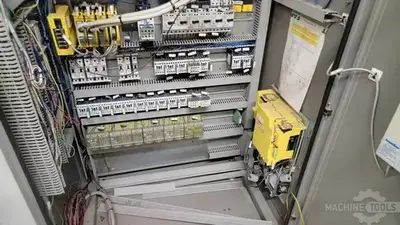 USED 2004 DECKEL MAHO DMC 130V