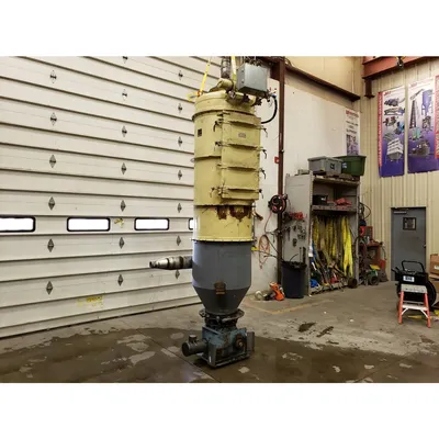 Used 420 CFM (60 sq ft.) Smoot Dust Collector with Rotary Airlock Valve