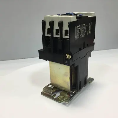 USED TELEMECANIQUE LP1D5011