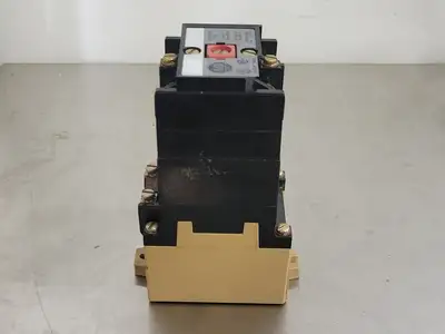 USED ALLEN-BRADLEY 700-P600A1