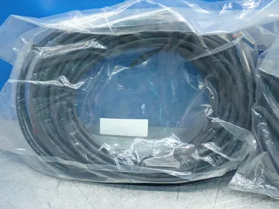 New | in-Stock OMRON XS3FM8PVC4S10M Cable & Wire Ohio US | HGR 24 #1084952