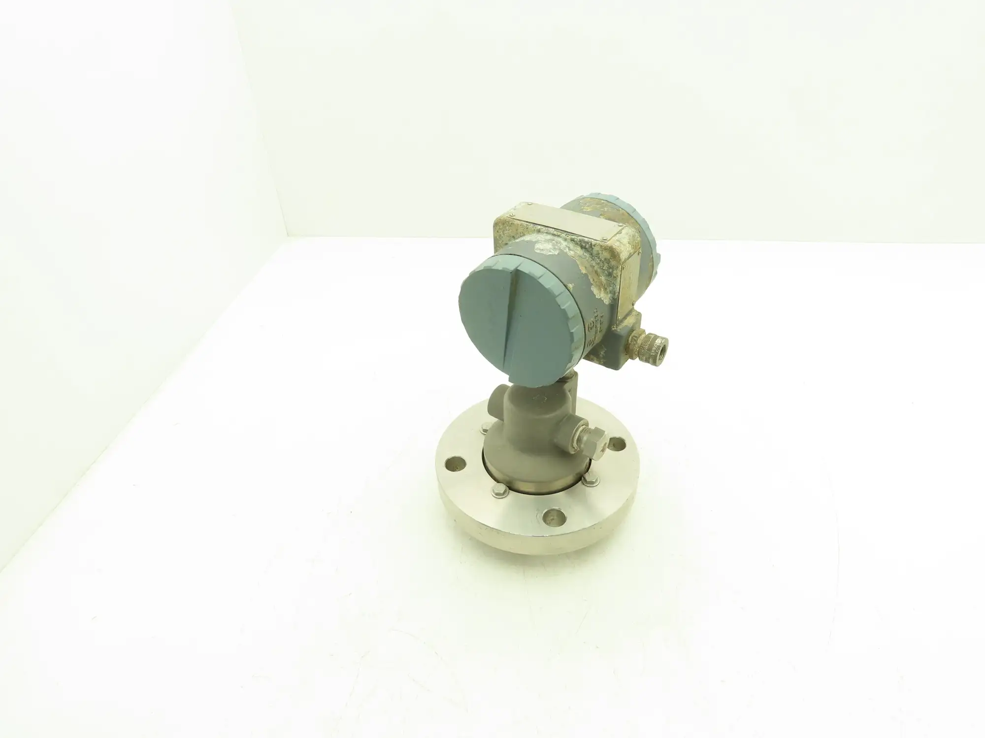 Foxboro 827DF-IS1NMSA1 Electronic Pressure Transmitter 0-120" H20 12.5-65VDC