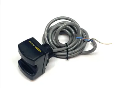 Used Banner Momentary Action Touch Button 28591 CUT CORD NO GUARD Relays & Switches Michigan US | Maverick Industrial Sales #1402039