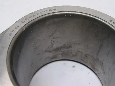 New Departure 4613 Single Row Ball Bearing Deep Groove