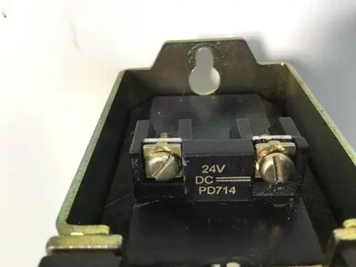 USED ALLEN BRADLEY 700DC-P1200Z24