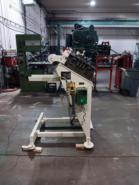 Used CWP 12CRS W 4000 LBS REEL (COE) Coil Reels and Straighteners New Jersey US | Wenco Machinery #475153