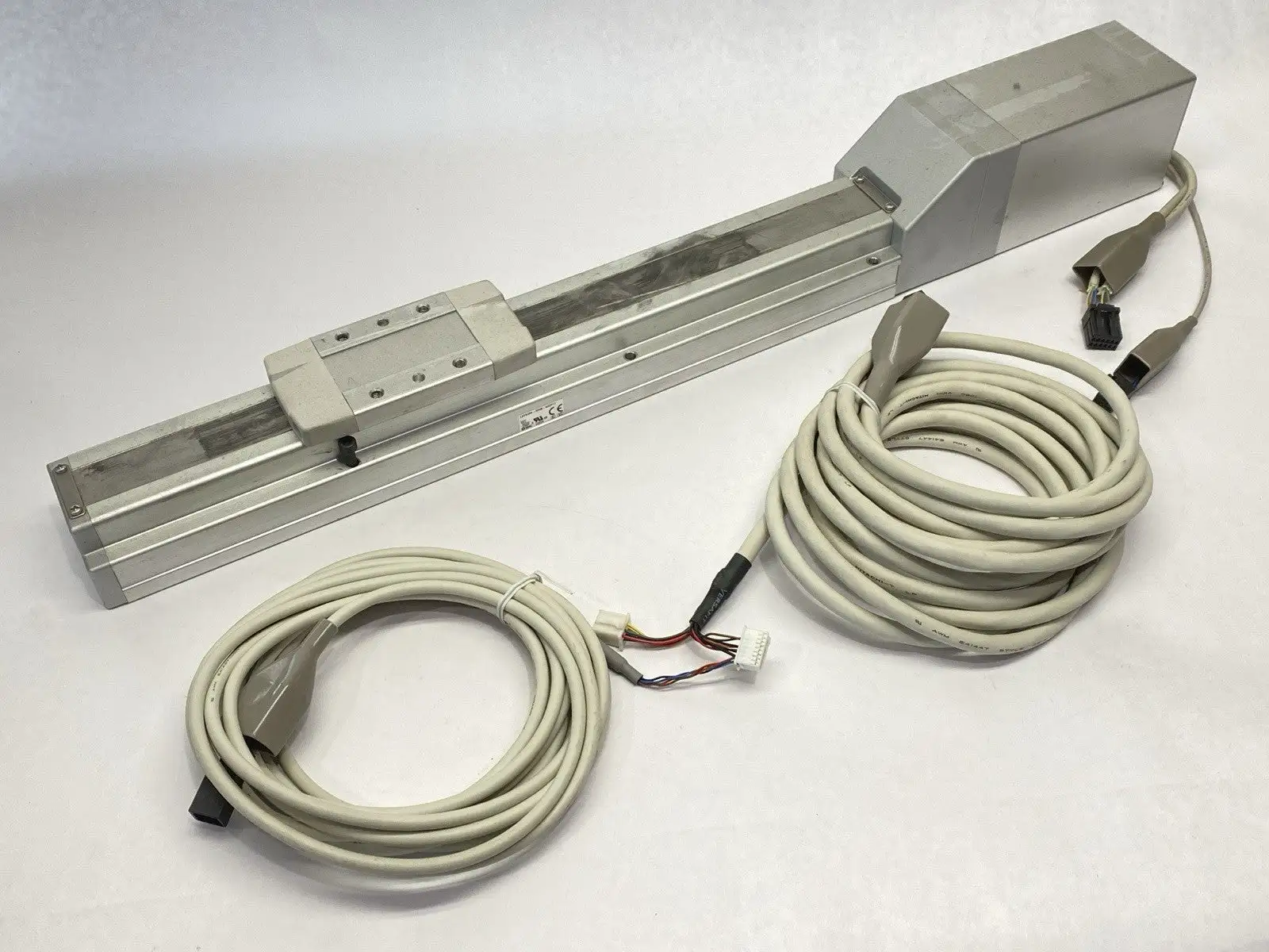 USED SMC SMC LEFS32A-300B-S5CP17