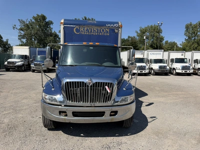 Used 2006 INTERNATIONAL 4300 SBA4X2 Box trucks Indiana US | Miedema Asset Management Group #1414584