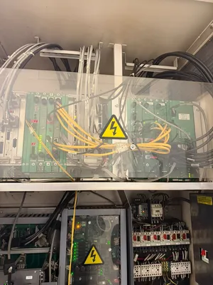 2014 AGIECHARMILLES CUT 30P Wire EDM | CNC EXCHANGE (13)