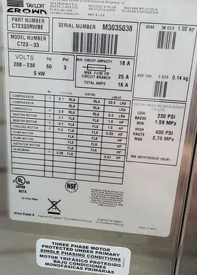 Taylor Soft Serve Machine - 2 flavor with a twist - Model C723-33