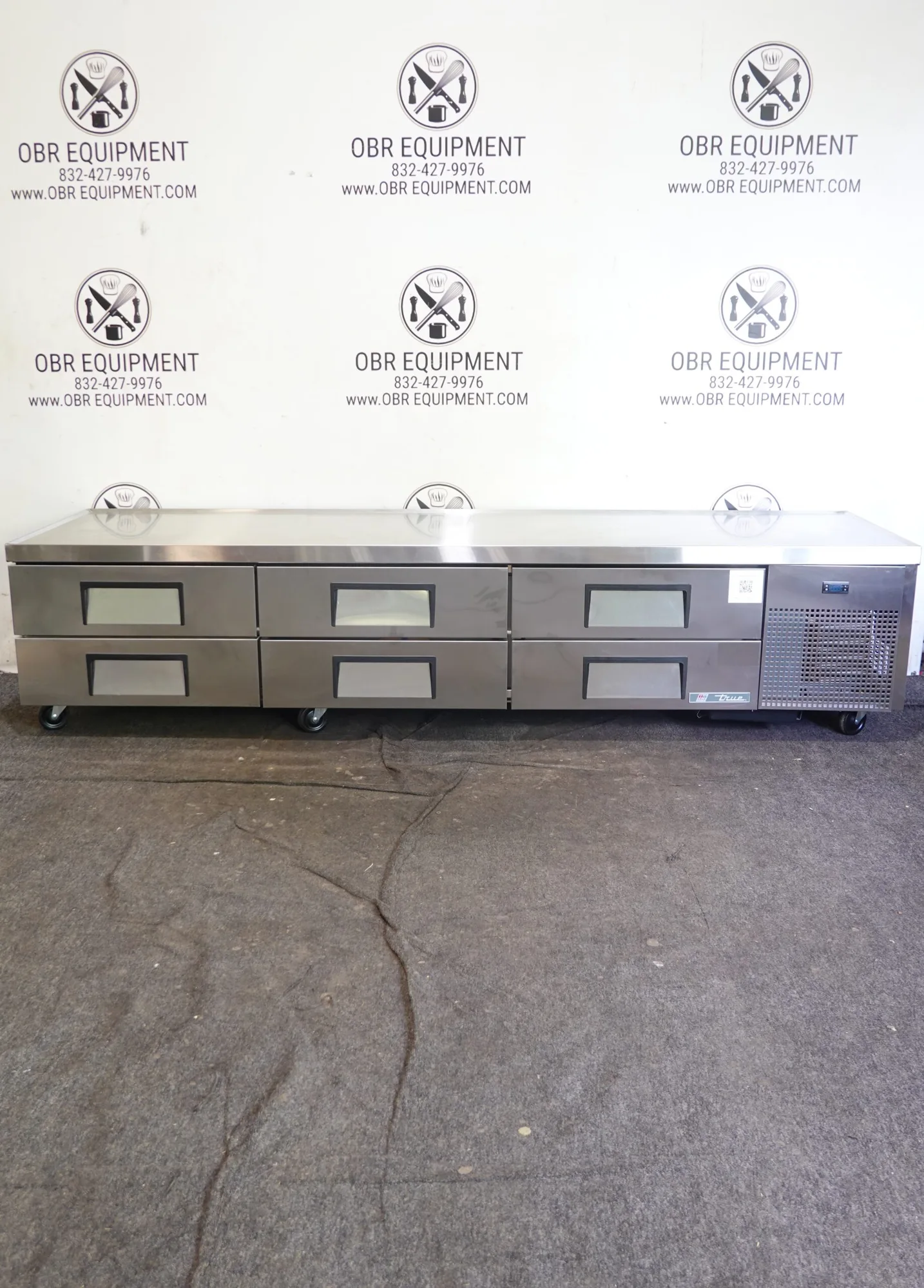 NEW TRUE 110” SIX DRAWER REFRIGERATED CHEF BASE MODEL TRBC-110