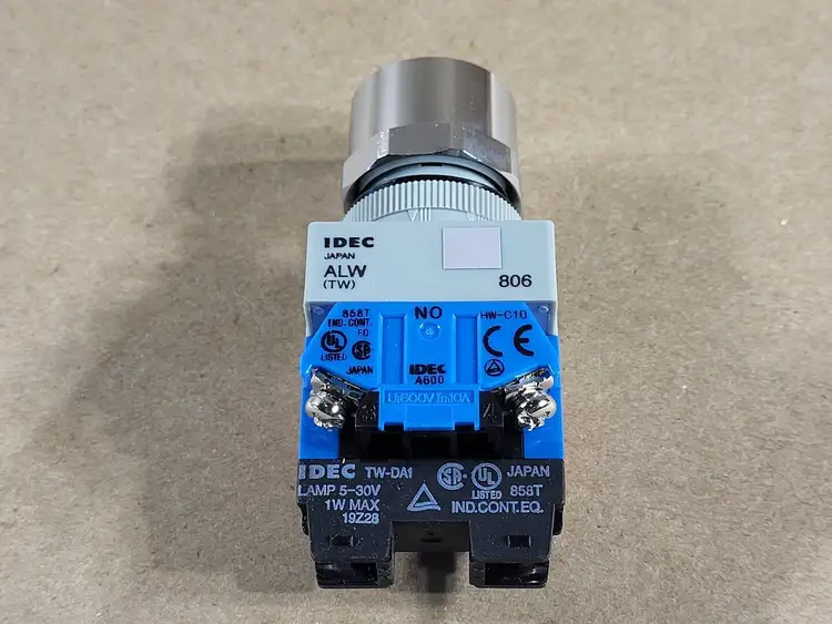 New | in-Stock IDEC ALFW29911D-G-24V Switchgears British Columbia CA | Lenmark #239661