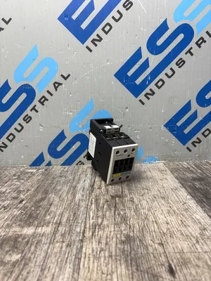 Siemens 3RT1034-3AC20 Electrical/PLC/Automation | ESS Industrial Equipment Sales (1)