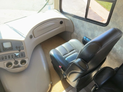 Used 2006 COACHMAN EPIC Campers, Caravans, Motorhomes Michigan US | Miedema Asset Management Group #1579852