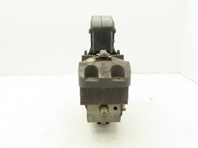 Hubbell HC14-193-100-582 DC Contactor 1000A 600VDC Interlock Relay 125VDC Coil
