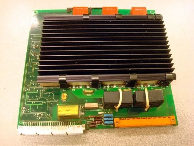 ABB DSQC 236B Drive Unit YB560103-CB/7 Used