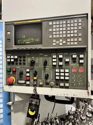 USED 2001 SUPERMAX YCM-FV102A