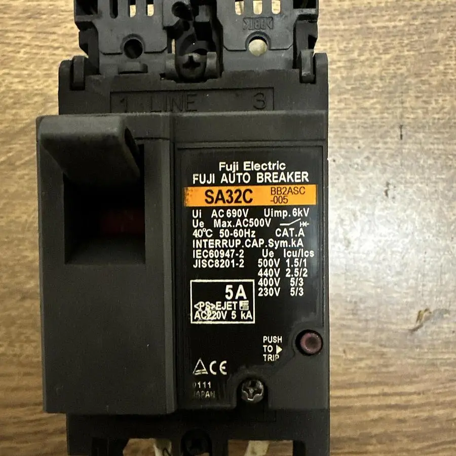 Used FUJI ELECTRIC SA32C BB2ASC-005 Miscellaneous Equipment (Electrical & Power) Ohio US | Surplus Asset Holdings #1245647