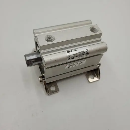 Used SMC SMC CDQ2L40-35DZ PNEUMATIC CYLINDER Pneumatic Cylinders | ND Industrial Surplus #1217454