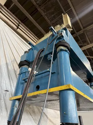 USED DAKE 18-255