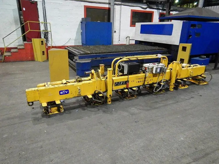 Used ZM PNEUMATIC PLATE HOIST 2,5 TON Cranes, Jib | Apt International N.V #373674