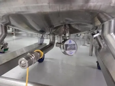 Tank, 65 Gallon (250 Liters), Stainless Steel, Jacketed, 45 PSI Internal, Lightnin Agitated #5991204