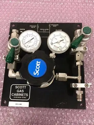 SCOTT 5B1-17CV-VCR GAR REGULATOR