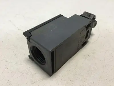 USED SCHMERSAL T1R236-02Z-1946