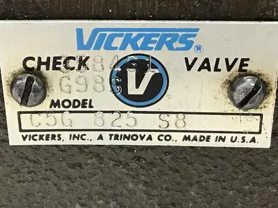 USED VICKERS C5G 825 S8