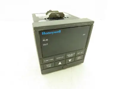 Honeywell DC200C-0-00B-100000-0 UDC2000 Mini Pro Digital Temperature Controller