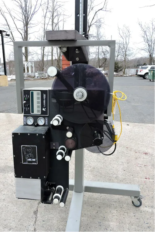 Used LABEL-AIRE 2111 MLH Pressure Sensitive Labelers New Jersey US | Champion Trading Corporation #423914