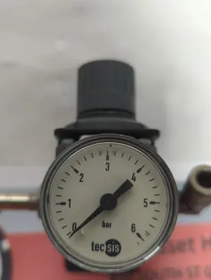 Used CAMOZZI M004-RS39 Air Pressure Regulators Ohio US | Surplus Asset Holdings #1265740