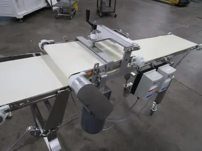 Dorner Incline Conveyor with Flattener