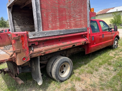 USED 2002 FORD F-350