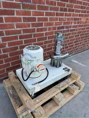 USED TRI-CLOVER TRI-BLENDER F3218MD-B40 STAINLESS STEEL MIXER 480V W/ 10 HP MOTOR