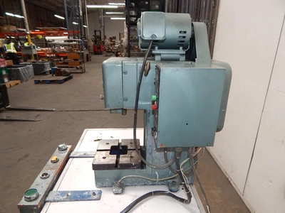 Used JAM _UNKNOWN_ Single Station Punches Texas US | OCO Industrial #1780083