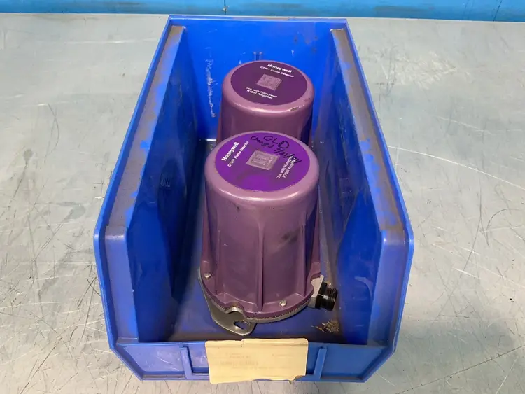 Used HONEYWELL C7061A 1038 Gas Analyzers / Detectors Ohio US | HGR 24 #1457471
