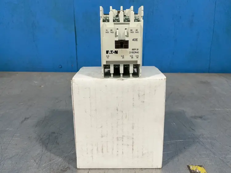 Used EATON D15CR40 Relays & Switches Ohio US | HGR 24 #1357226