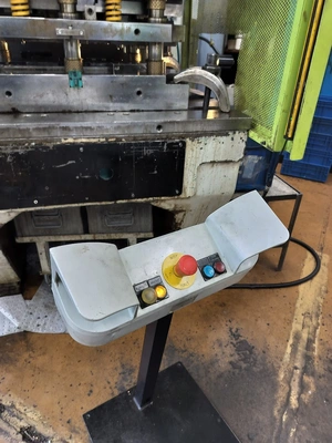 VSS Eccentric Press, in very good working condition, visible under power, GO 2017