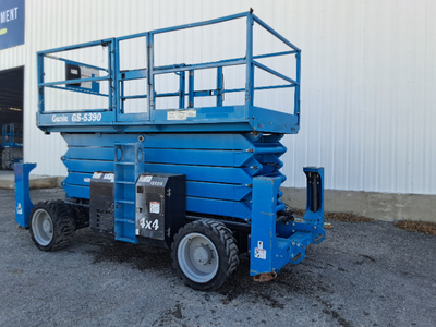Used 2017 Genie GS-5390 RT Scissor Lifters Texas US | Stack Equipment #1550316