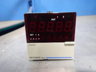 NEW KEYENCE RC222K