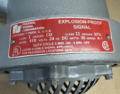 NEW Federal Signal 41x