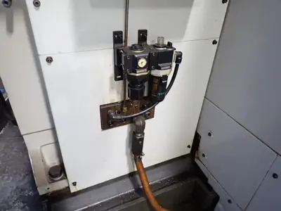 USED 1996 KIA MACHINE TOOL V35